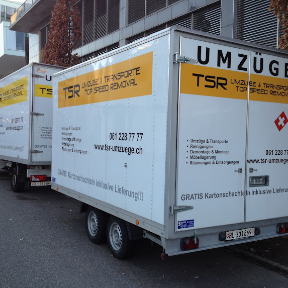 TSR Fahrzeug und Anhänger
